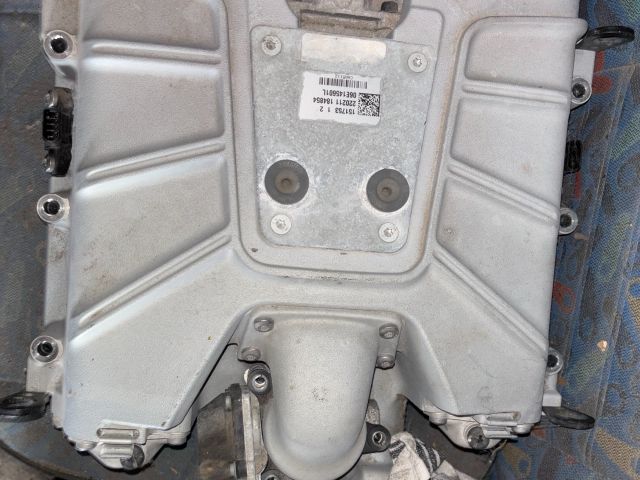 bontott AUDI A4 B8 Légkompresszor