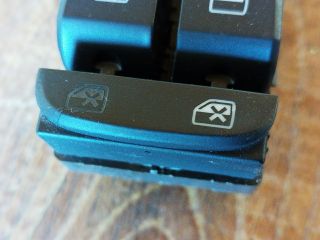 bontott AUDI A4 B8 Ablakemelő Kapcsoló Négyes / Kettes