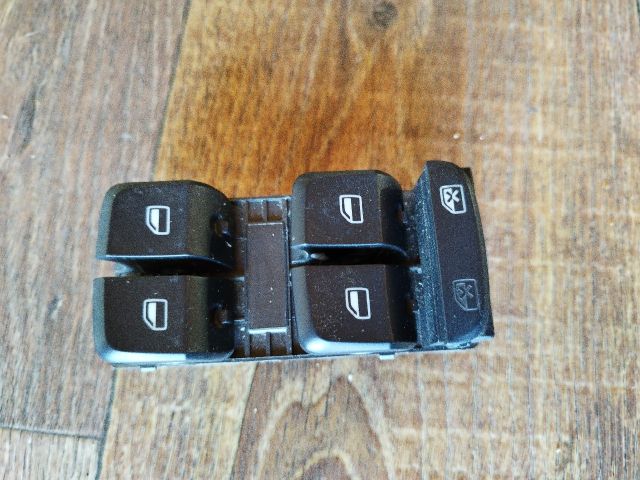 bontott AUDI A4 B8 Ablakemelő Kapcsoló Négyes / Kettes