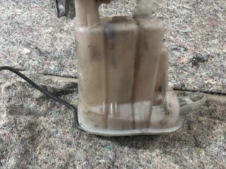 bontott AUDI A4 B8 Ablakmosó Tartály