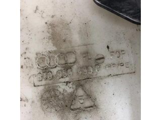 bontott AUDI A4 B8 Ablakmosó Tartály