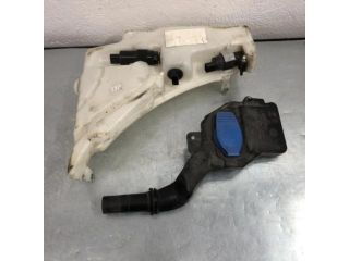 bontott AUDI A4 B8 Ablakmosó Tartály