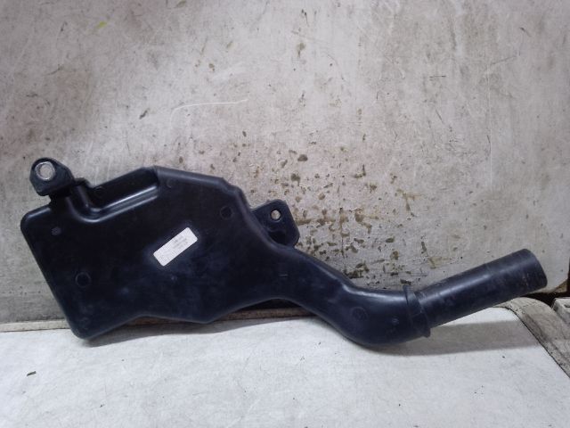 bontott AUDI A4 B8 Ablakmosó Tartály