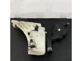 bontott AUDI A4 B8 Ablakmosó Tartály