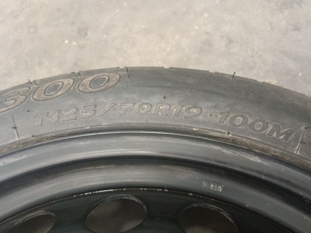 bontott AUDI A4 B8 Acélfelni Gumival (1 db)