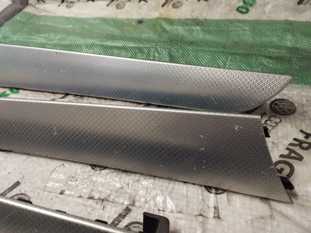 bontott AUDI A4 B8 Ajtó Díszléc Szett