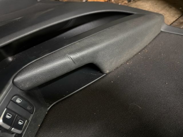 bontott AUDI A4 B8 Ajtó Kárpit Szett