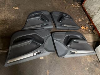 bontott AUDI A4 B8 Ajtó Kárpit Szett