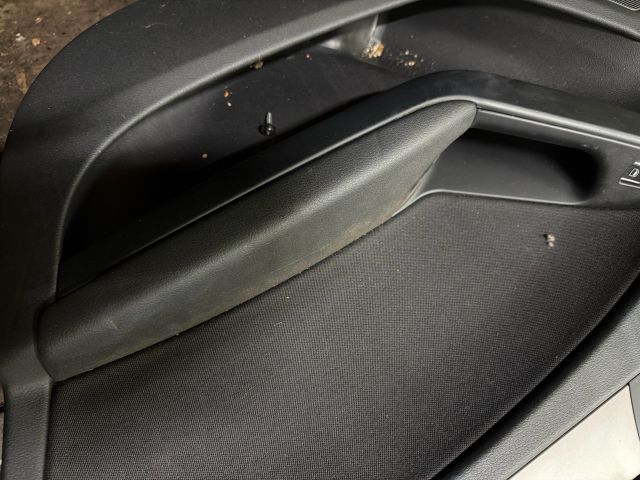 bontott AUDI A4 B8 Ajtó Kárpit Szett