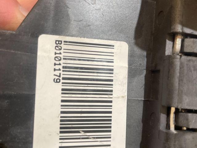 bontott AUDI A4 B8 Akkumulátor Saru Elektronikával