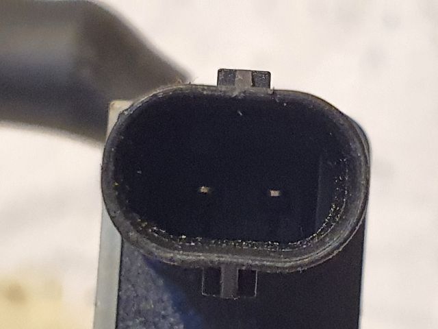 bontott AUDI A4 B8 Akkumulátor Saru Elektronikával