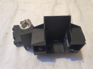 bontott AUDI A4 B8 Akkumulátor Saru