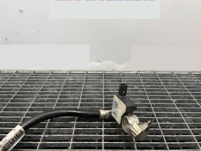 bontott AUDI A4 B8 Akkumulátor Saru