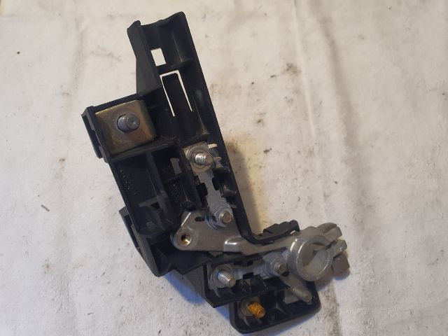 bontott AUDI A4 B8 Akkumulátor Saru