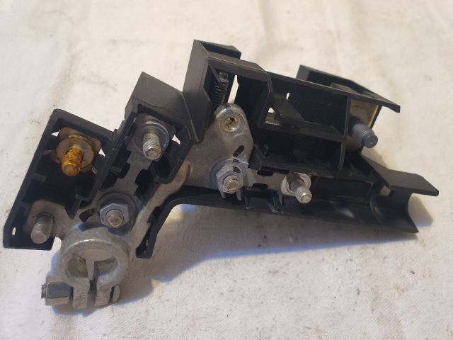 bontott AUDI A4 B8 Akkumulátor Saru