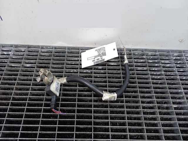 bontott AUDI A4 B8 Akkumulátor Saru