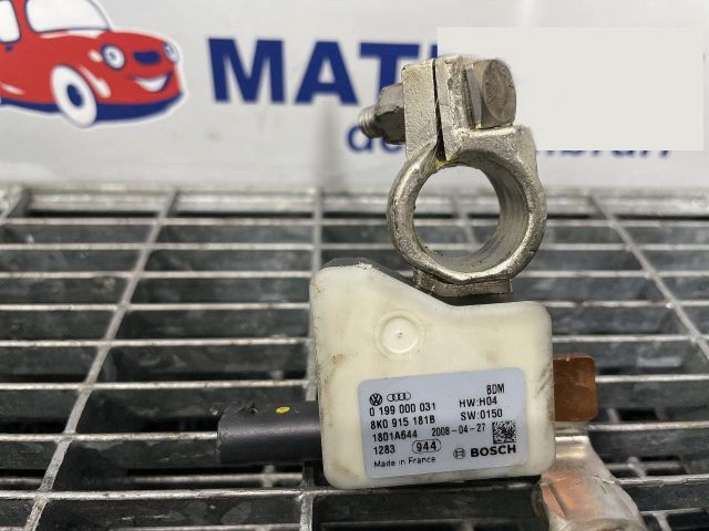 bontott AUDI A4 B8 Akkumulátor Saru