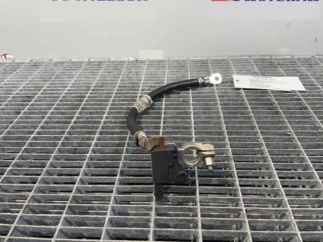 bontott AUDI A4 B8 Akkumulátor Saru