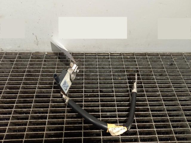 bontott AUDI A4 B8 Akkumulátor Saru