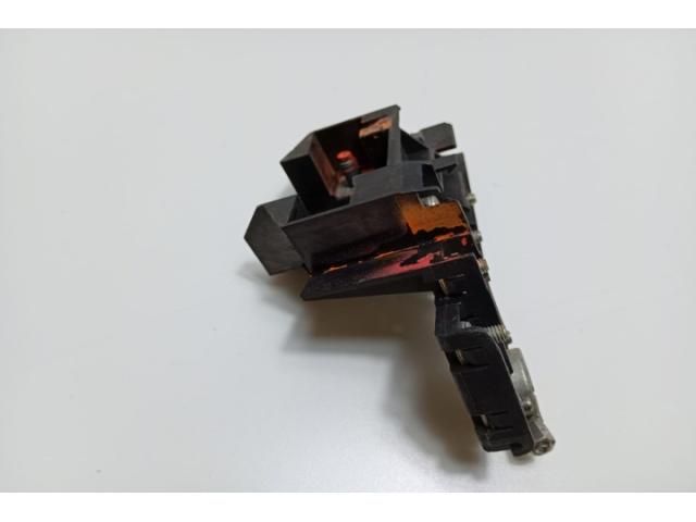 bontott AUDI A4 B8 Akkumulátor Saru