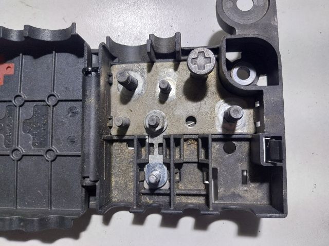 bontott AUDI A4 B8 Akkumulátor Vezérlő Panel