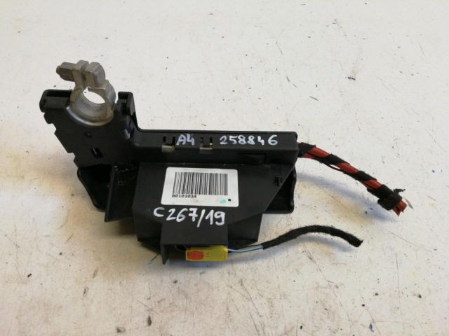 bontott AUDI A4 B8 Akkumulátor Vezérlő Panel
