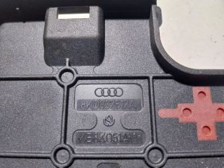 bontott AUDI A4 B8 Akkumulátor Vezérlő Panel