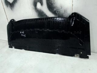 bontott AUDI A4 B8 Alsó Hűtőburkolat