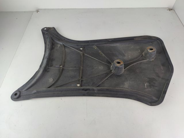 bontott AUDI A4 B8 Alsó Motorburkolat