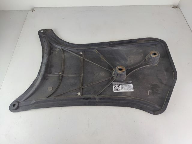 bontott AUDI A4 B8 Alsó Motorburkolat