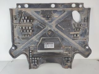 bontott AUDI A4 B8 Alsó Motorburkolat