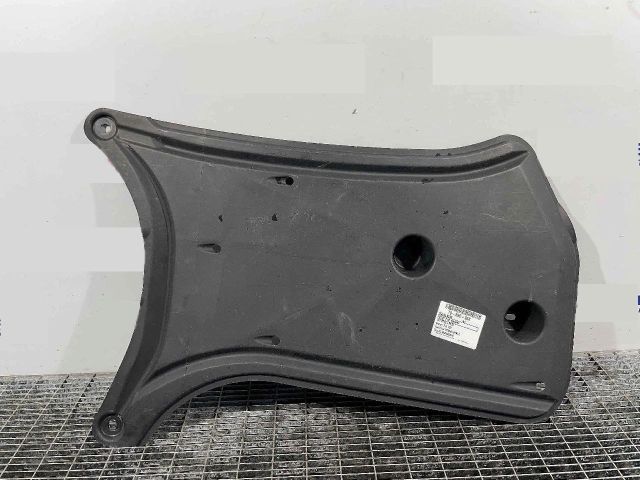 bontott AUDI A4 B8 Alsó Motorburkolat