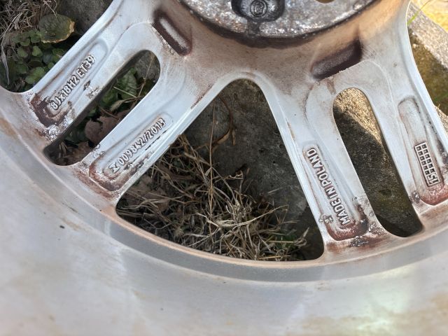 bontott AUDI A4 B8 Alufelni Szett Gumival