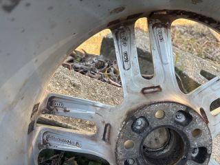 bontott AUDI A4 B8 Alufelni Szett Gumival