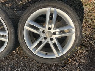 bontott AUDI A4 B8 Alufelni Szett Gumival