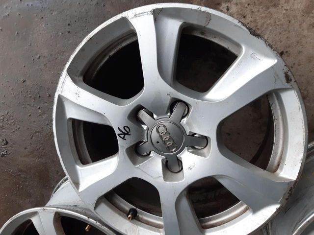 bontott AUDI A4 B8 Alufelni Szett