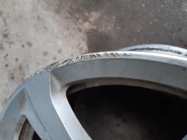 bontott AUDI A4 B8 Alufelni Szett