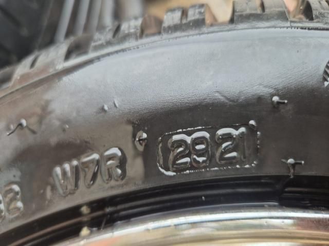 bontott AUDI A4 B8 Alufelni Szett