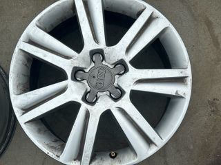 bontott AUDI A4 B8 Alufelni Szett