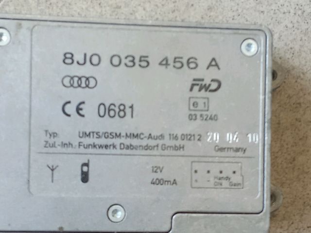 bontott AUDI A4 B8 Antenna Erősítő