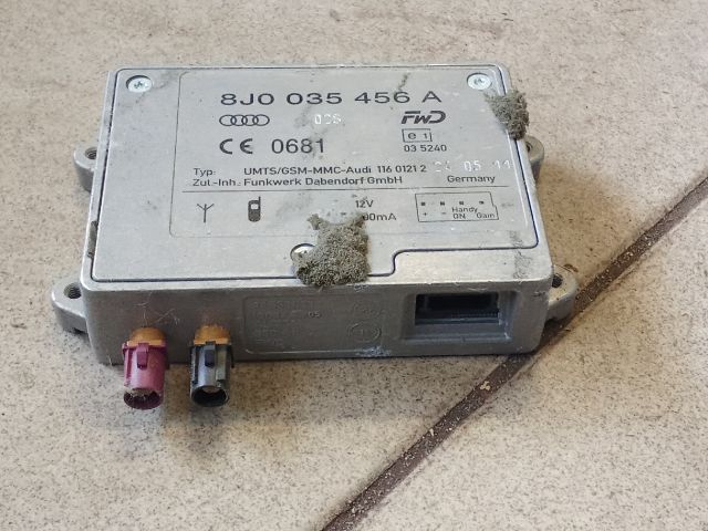 bontott AUDI A4 B8 Antenna Erősítő