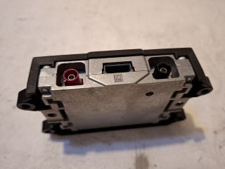 bontott AUDI A4 B8 Antenna Erősítő