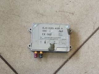 bontott AUDI A4 B8 Antenna Erősítő