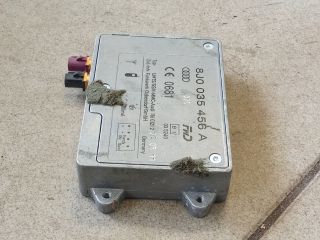 bontott AUDI A4 B8 Antenna Erősítő