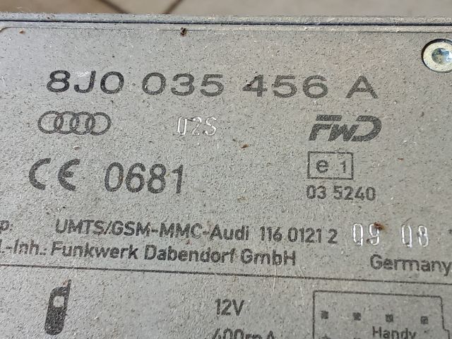bontott AUDI A4 B8 Antenna Erősítő
