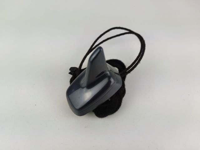 bontott AUDI A4 B8 Antenna