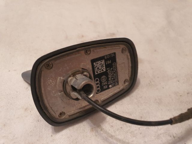 bontott AUDI A4 B8 Antenna