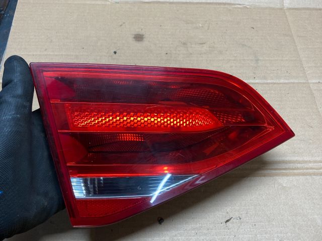 bontott AUDI A4 B8 Bal Belső Hátsó Lámpa
