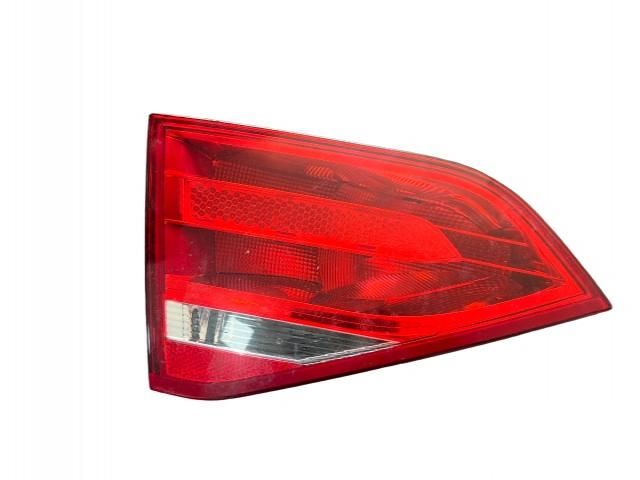 bontott AUDI A4 B8 Bal Belső Hátsó Lámpa