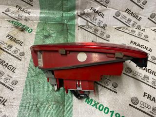 bontott AUDI A4 B8 Bal Belső Hátsó Lámpa